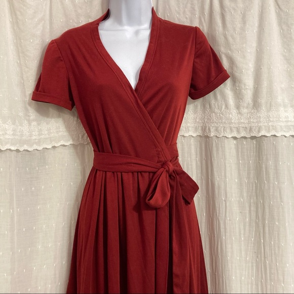 Diane Von Furstenberg Pattern Wrap Dress - Picture 7 of 16